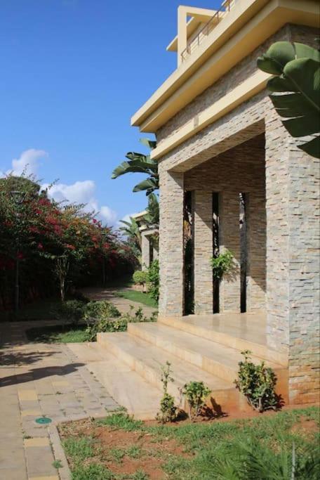 Appt 22 Bloc G- Hicherraton Plage Residence Bella Vista, Bouznika Bay Скира Экстерьер фото